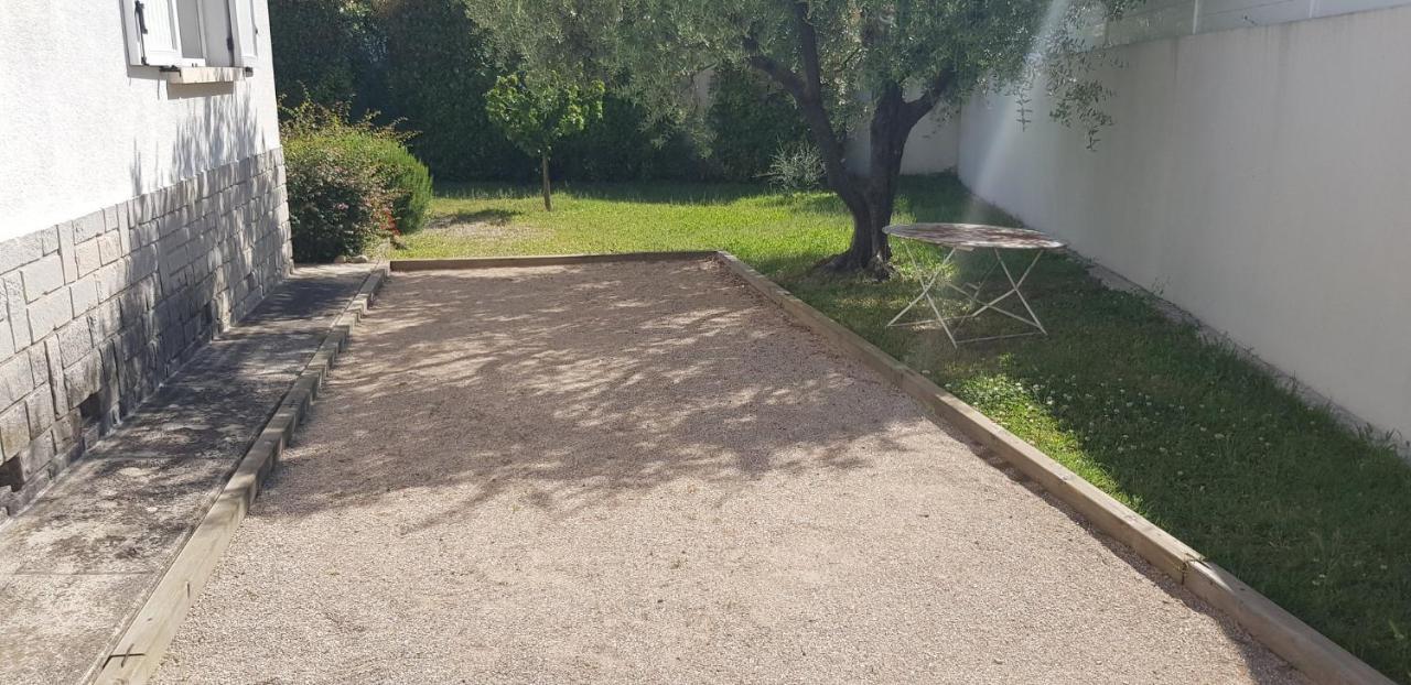 Studio indépendant à la Villa Garlaban 3 étoiles Gémenos Exterior foto